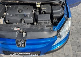 Peugeot 307 2.0 HDi nafta manuál 66 kw - 7