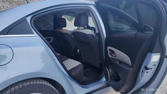 Chevrolet cruz - 7