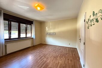 | 5i RD s vinnou pivnicou, Svätý Jur, Prostredná ul., 377 m2 - 7