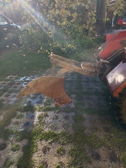 Predám malotraktor domácej výroby s príslušenstvom - 7