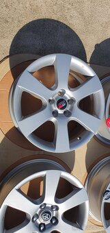 Hyundai 5x114,3 R18 tucson santafe i30 i40 - 7