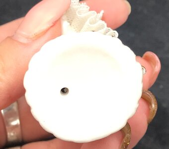 Gräfenthal miniatúry s krinolínou - 7