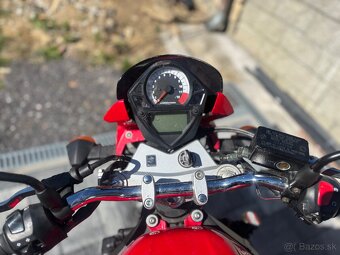 Suzuki SV650 N - 7
