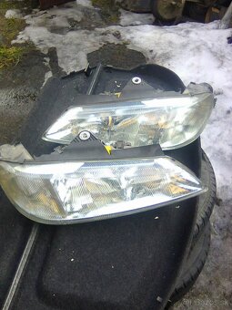 SVETLA CITROEN,PEUGEOT - 7