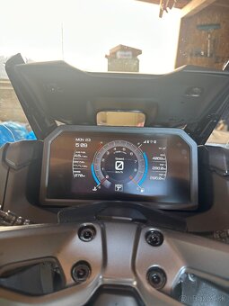 Yamaha Tmax 560 2024 - 7