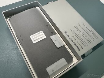 CMF by Nothing Phone 2 Pro (novy) - 7