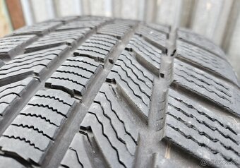 Špičkové zimné pneumatiky Continental - 235/60 r18 107H - 7