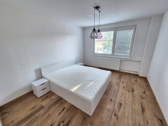 2-izbový byt s balkónom / 61 m2 / - Bytča - 7
