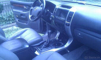 Toyota Land Cruiser 3.0 D-4D. A/T - 7