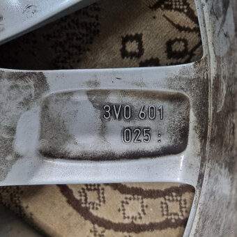 Škoda hliníkové disky 5x112 R17 7J ET40 - 7