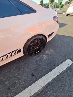 Mercedes E 350 CGI cupe - 7