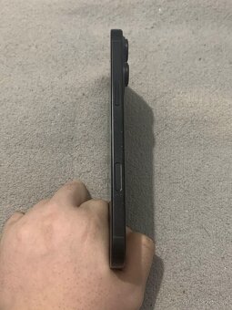 Predám Apple iPhone 16 PRO MAX 256GB Black Poškodený - 7