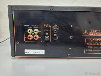 Onkyo Integra Tuner + CD - 7