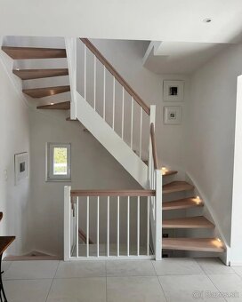 Samonosné drevené schody - 7