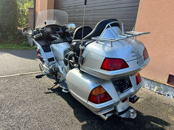 HONDA  GL 1800 GOLDWING - 7