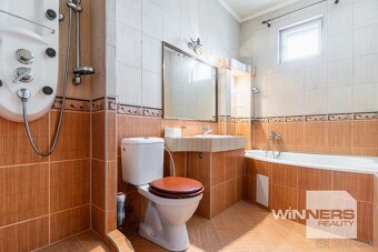 Na predaj priestranný rodinný dom v obci Buzica - 7