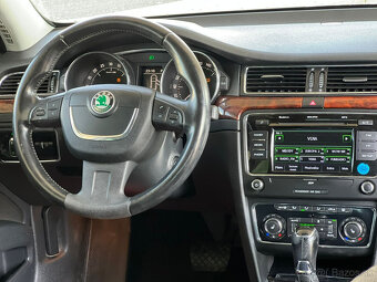 Škoda Superb Combi 2.0 TDI CR 140k Elegance DSG Automat - 7