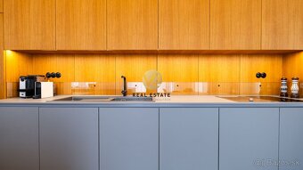 PREDAJ novostavba kancelárie - komerčný priestor 110m2+56m2 - 7