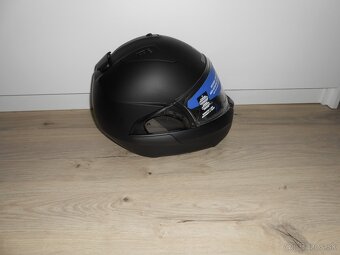 Predam krasnu novu moto prilbu znacky SHARK EVO GT BLANK MAT - 7