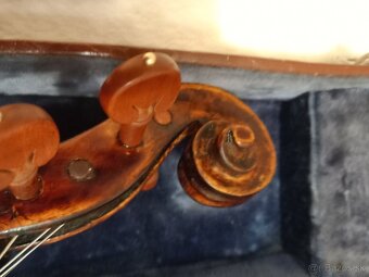 Predám staré husle s,komplet vybavou - 7