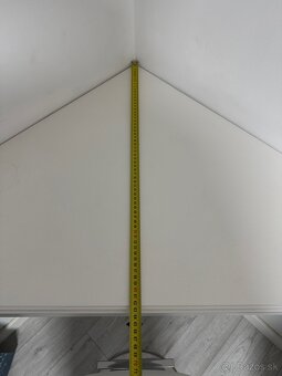 Rohovy toaletny stolik od stolara - 7