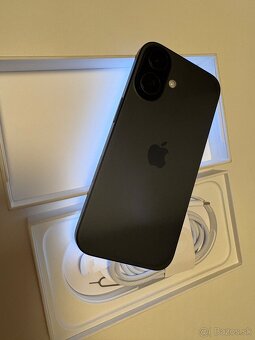 iPhone 16 - 7