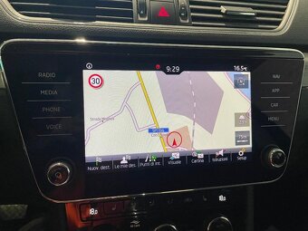 Škoda Superb III Combi 2.0 TDI 140kw Dsg Led Virtual - 7