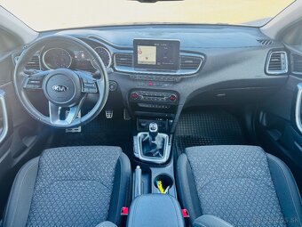 Kia Ceed 1.4 T-GDi FIRST EDITION , 103 kW, 2019, benzín - 7