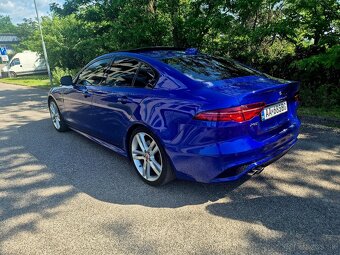 Ponúkam Jaguar XE--R 2 ,0 D  4x4 - 7