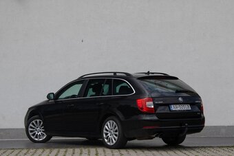 Škoda Superb Combi 2.0 TDI CR 170k Elegance 4x4 DSG - 7