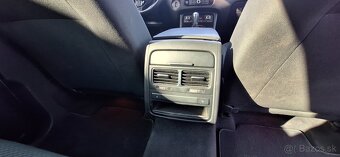 Volkswagen Touareg - 7