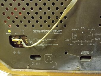 Staré rádio Hornyphon - 7