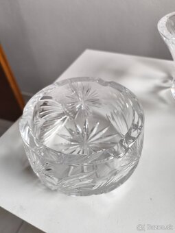 Pribrusovane misky a popolnik - 7