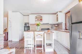 ALL INCLUSIVE | NA PREDAJ NADŠTANDARDNÝ 9-IZBOVÝ RD, DUNAJSK - 7