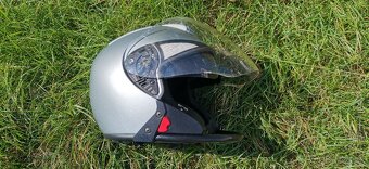 Prilba 2kusy 99eur Schuberth - 7
