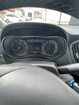 Opel Zafira Tourer Mpv 100kw Manuál 1,6 diesel - 7