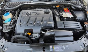 ŠKODA OCTAVIA COMBI 2.0 TDi 103KW CR FAMILY XENON ŤAŽNÉ - 7