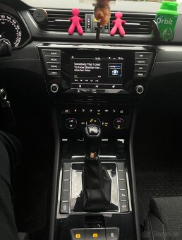 PREDÁM SUPERB 3 2.0 tdi 110kw - 7