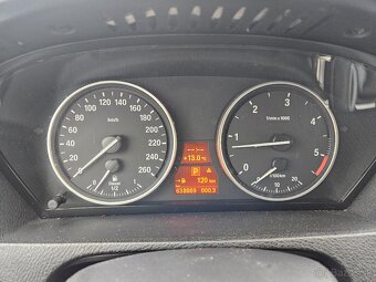 BMW X5 e70 2009 30d 173kw - 7