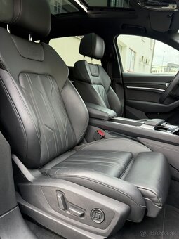 Audi e-tron 55 S-LINE 300 kW 408PS Quattro, Panoráma, Matrix - 7