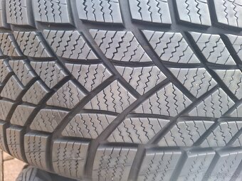 Predám zimné pneu 205/50 R16 MATADOR Nordica na diskoch - 7