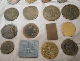 Medaily a plakety z čias ČSSR -  24ks - 7