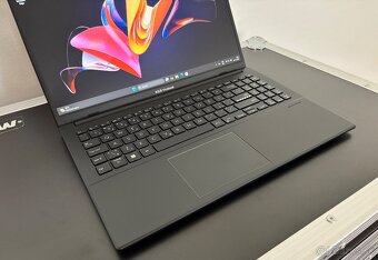 Asus/Notebook 15.6"/4GB RAM DDR5/128GB NvMe SSD/InteHD - 7
