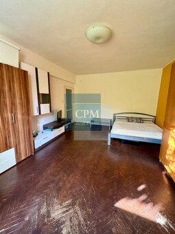 Ponúkame na predaj 3 - izbový byt na Šancovej ulici s dvoma  - 7