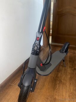 elektrická kolobežka - 7