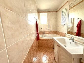 NA PREDAJ IDEÁLNY, VEĽKOMETRÁŽNY 4-IZBOVÝ BYT (88 m2),... - 7
