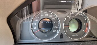 Volvo S80 2.4 D5 M6 - 7
