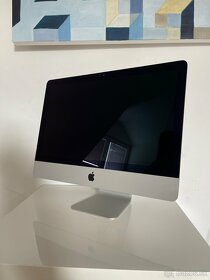 Apple iMac (Retina 4K, 21,5palcový, 2019) i7, Vega 20, 16GB - 7
