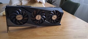 Predám PC i5 10600k, RTX 3060ti - 7