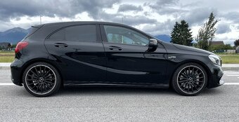Mercedes Benz A 45 AMG - 7